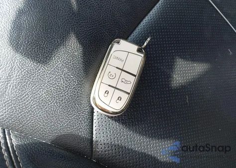 2021 Jeep Compass 80Th Anniversary 4X4 z USA, uszkodzony, nr VIN 3C4NJDEB5MT521177